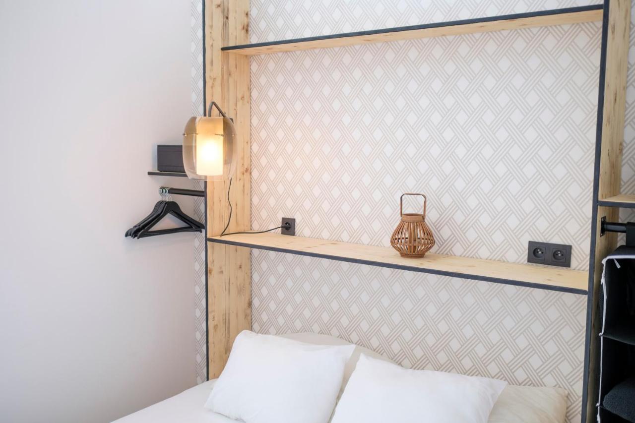 Appartement Fabulous In Châtelain Area With Balcony